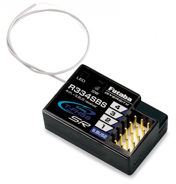 フタバ7pxr と受信機R334SBS-E Futaba 7PXR 7-Channel 2.4GHz T-FHSS Telemetry Radio System w